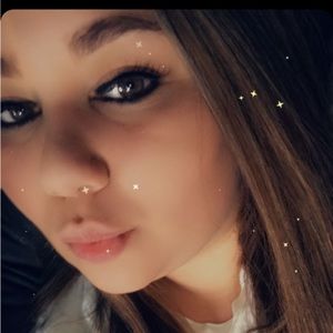 Meet your Posher, Katelynn